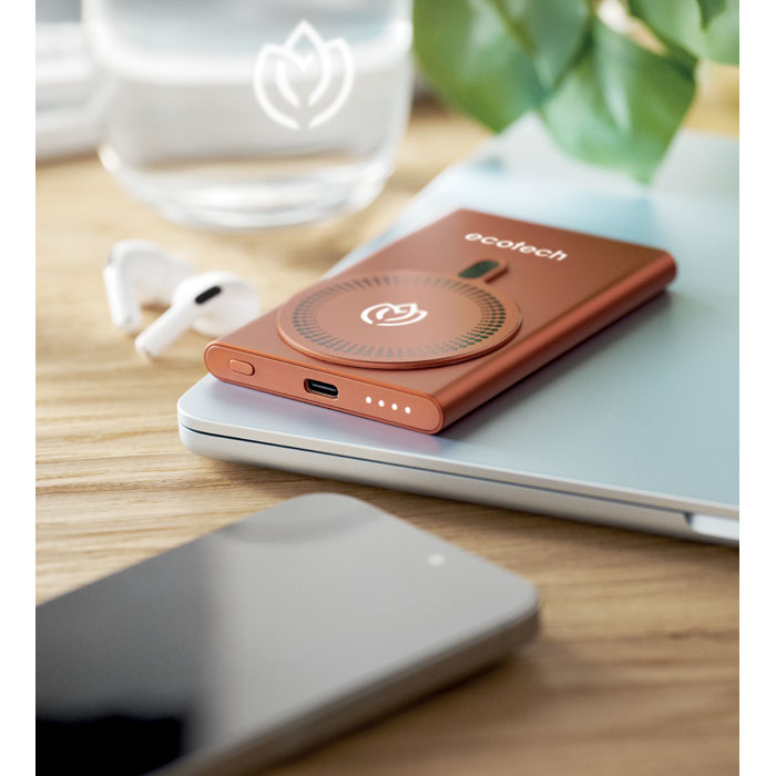 PAWTT - Wireless charger power bank